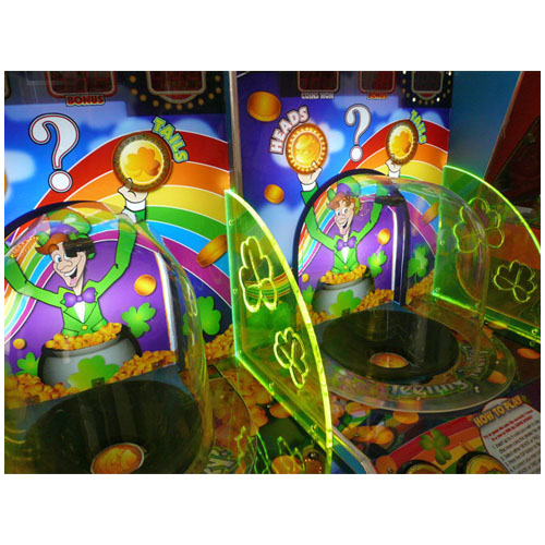 Lucky Streak Ticket Redemption Machine - Arcade Video Game